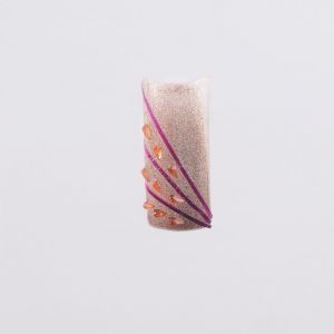 nagel-zier-streifen-lila-muster-tip